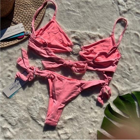 Beach Bunny Pink Glitter Front Ring Bikini Set - Picture 5 of 11